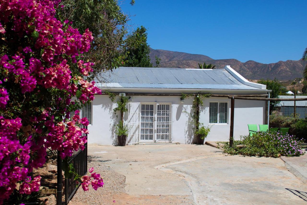 Die Dorpshuis Calitzdorp Εξωτερικό φωτογραφία